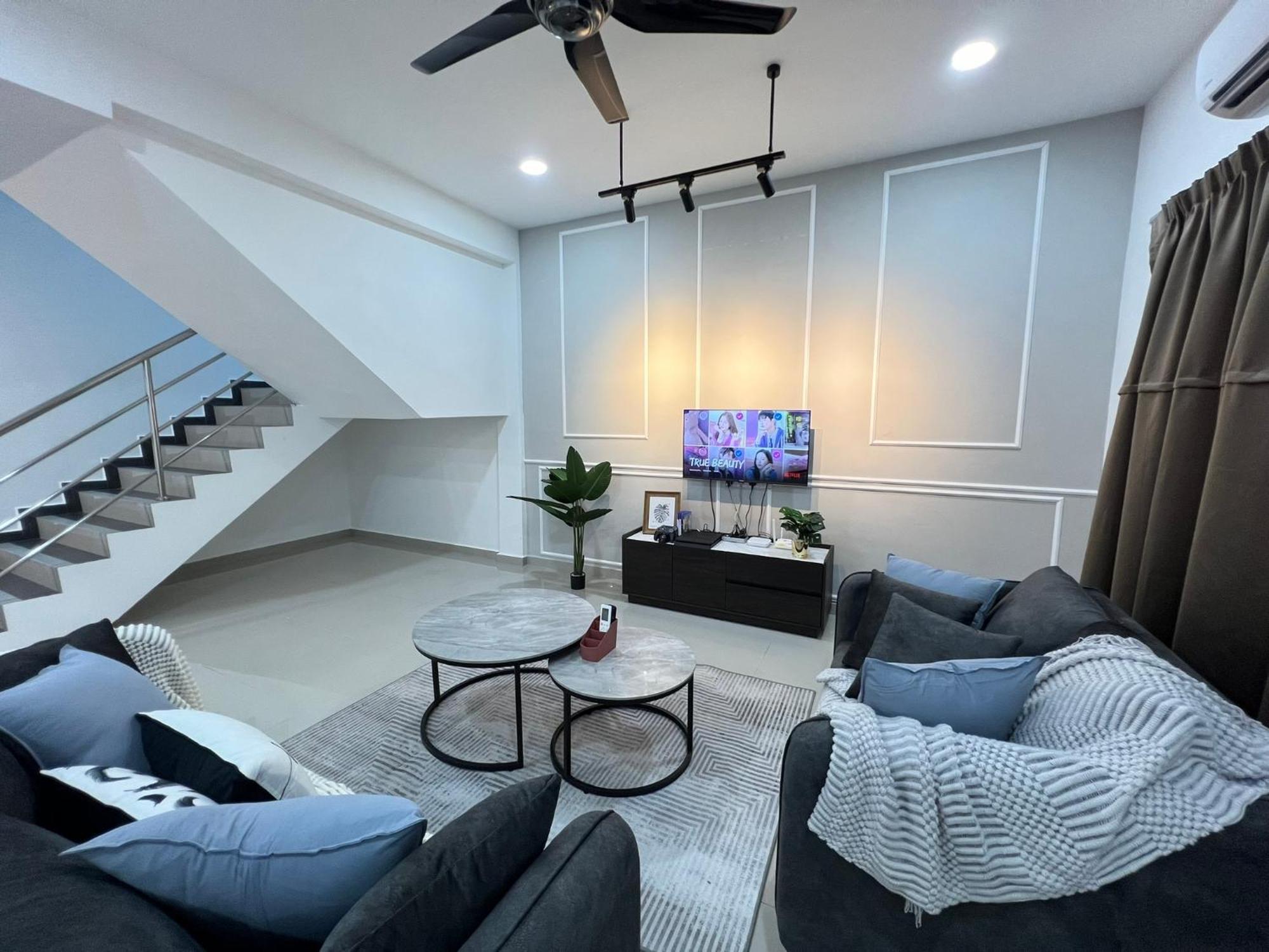 Funkyvila4 14pax 4br Near188tower, Artstreet, Htta Holiday home